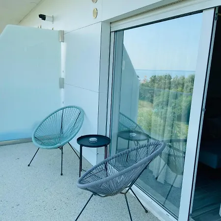 White Tower 206 Studio * Mamaia